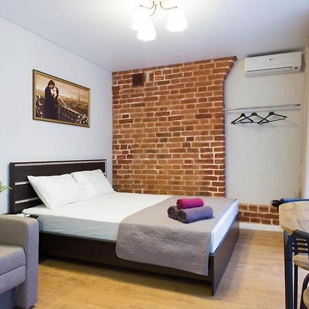 Studio Near Metro Yaroslava Mudroho, Universytet - Mykoly Khvylovoho Str 5-3 Κχαρκίβ Εξωτερικό φωτογραφία