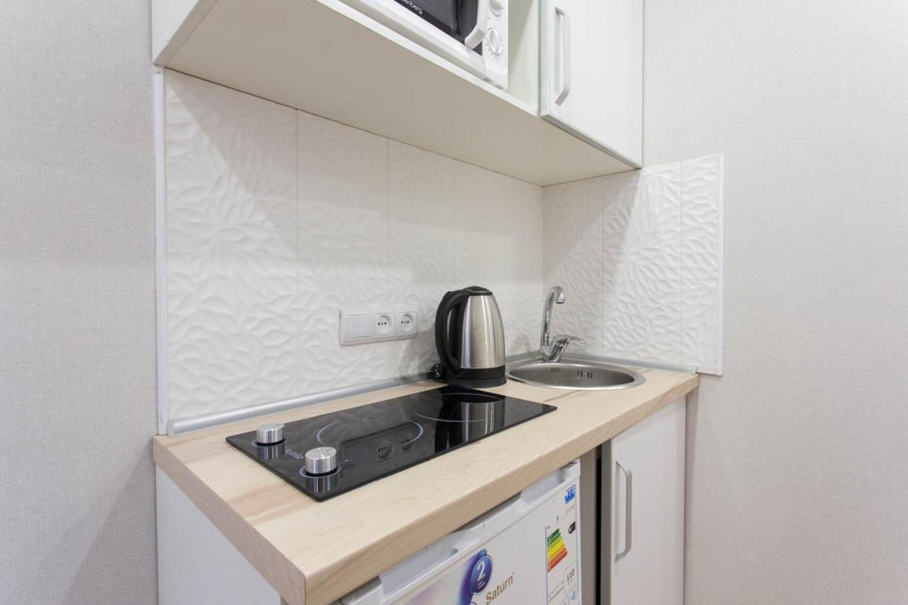 Studio Near Metro Yaroslava Mudroho, Universytet - Mykoly Khvylovoho Str 5-3 Κχαρκίβ Εξωτερικό φωτογραφία