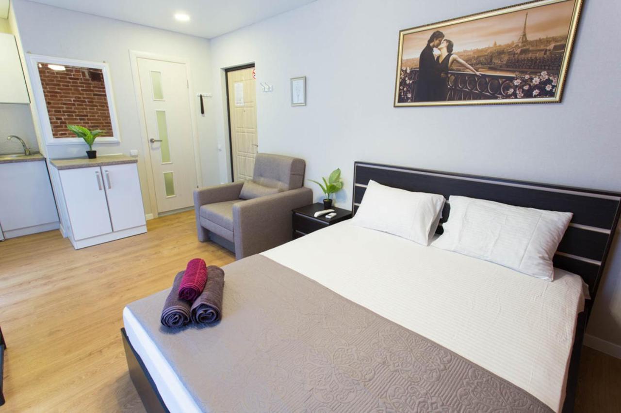 Studio Near Metro Yaroslava Mudroho, Universytet - Mykoly Khvylovoho Str 5-3 Κχαρκίβ Εξωτερικό φωτογραφία
