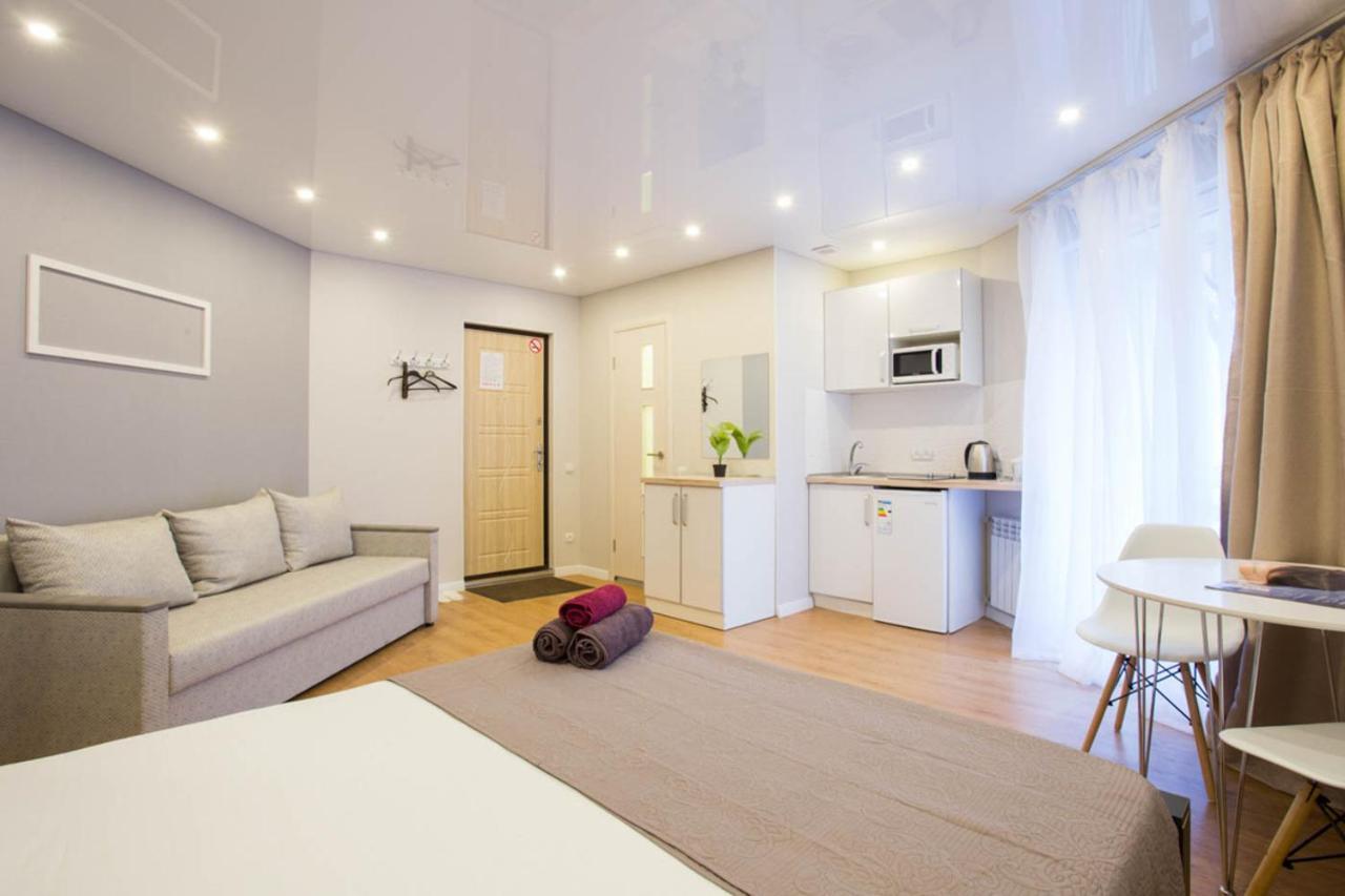 Studio Near Metro Yaroslava Mudroho, Universytet - Mykoly Khvylovoho Str 5-3 Κχαρκίβ Εξωτερικό φωτογραφία