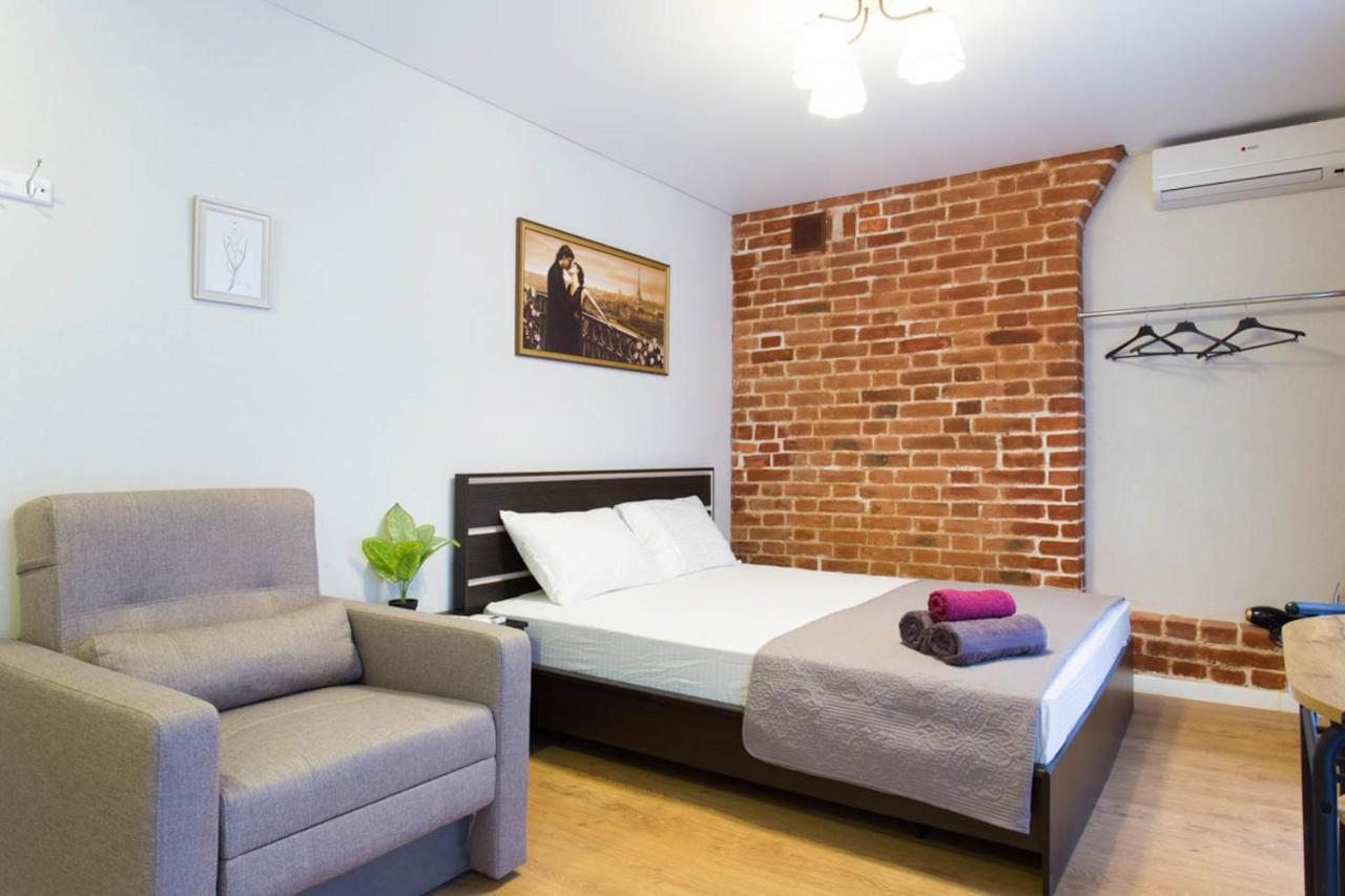 Studio Near Metro Yaroslava Mudroho, Universytet - Mykoly Khvylovoho Str 5-3 Κχαρκίβ Εξωτερικό φωτογραφία