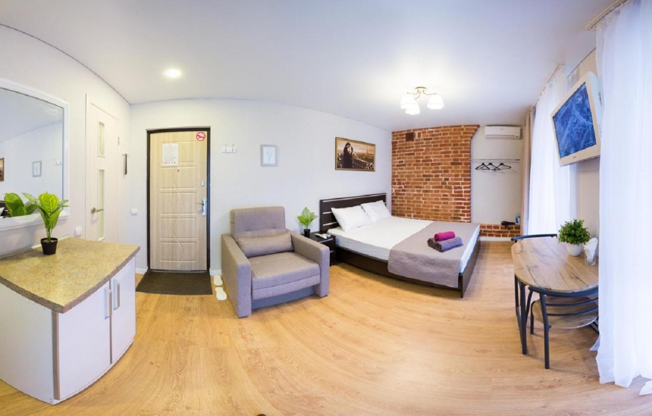 Studio Near Metro Yaroslava Mudroho, Universytet - Mykoly Khvylovoho Str 5-3 Κχαρκίβ Εξωτερικό φωτογραφία