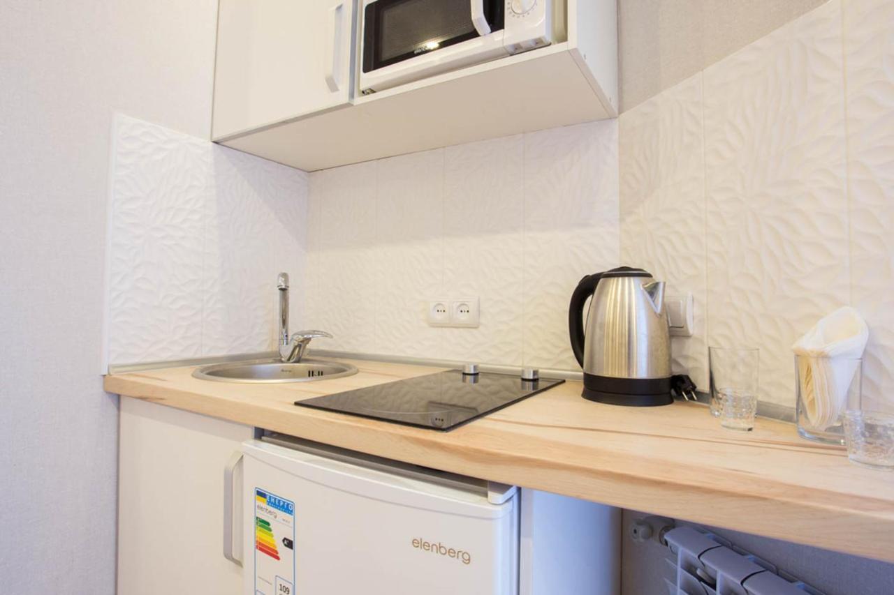Studio Near Metro Yaroslava Mudroho, Universytet - Mykoly Khvylovoho Str 5-3 Κχαρκίβ Εξωτερικό φωτογραφία
