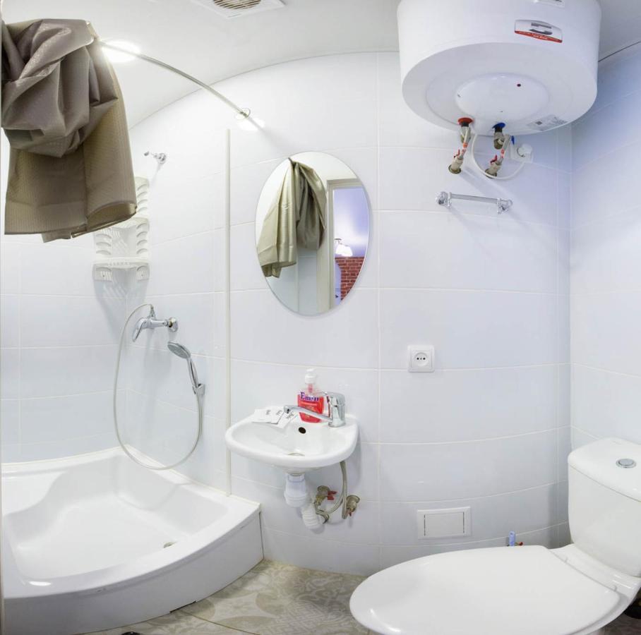 Studio Near Metro Yaroslava Mudroho, Universytet - Mykoly Khvylovoho Str 5-3 Κχαρκίβ Εξωτερικό φωτογραφία